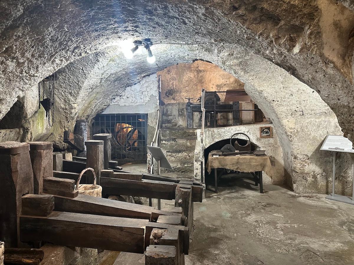 Museo della Carta in Valle dei Mulini, Amalfi