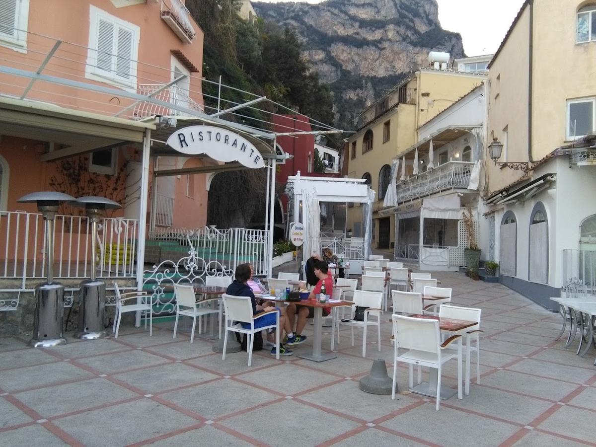 Chez Black in Spiaggia Grande, Positano