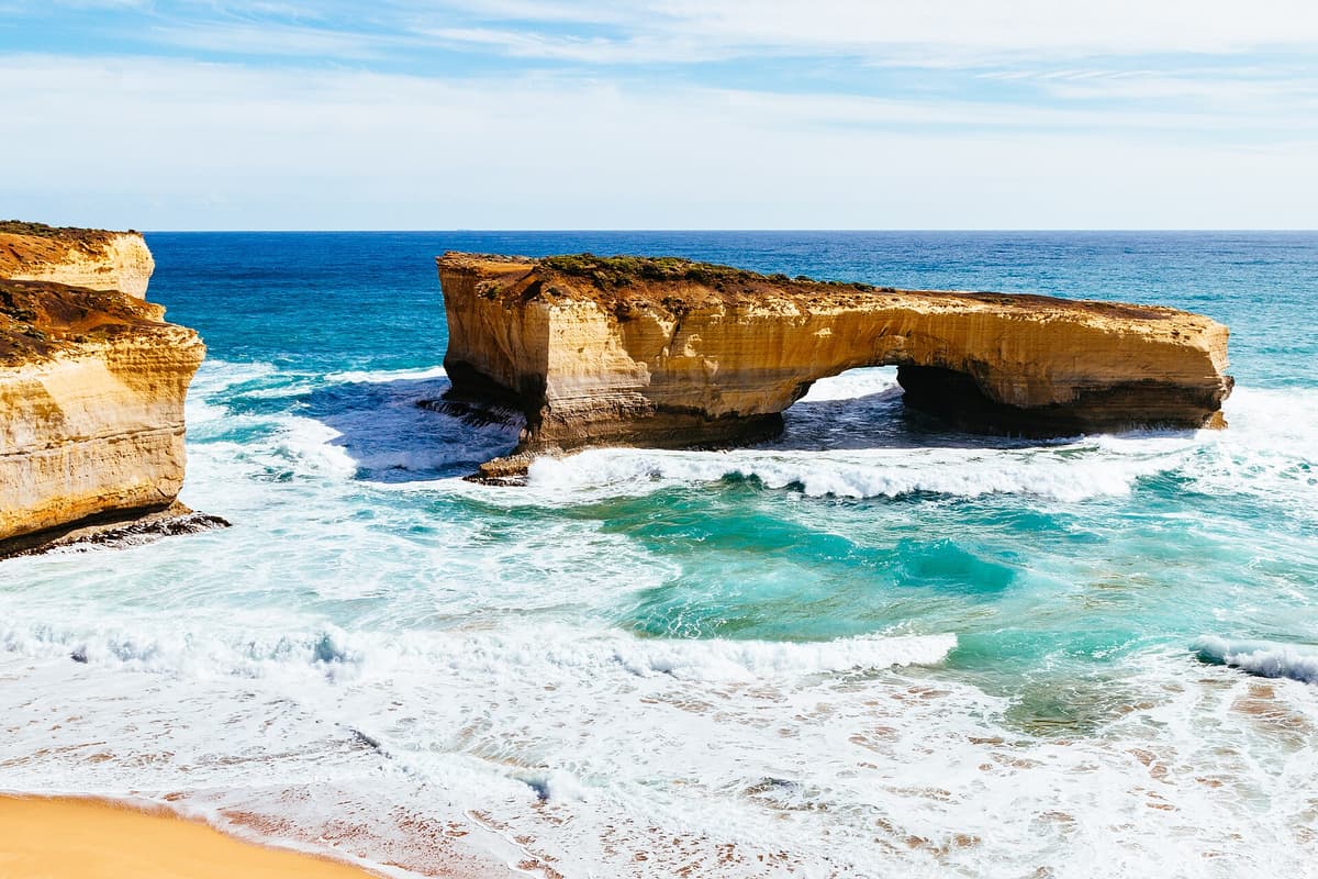 London Bridge in Port Campbell NP