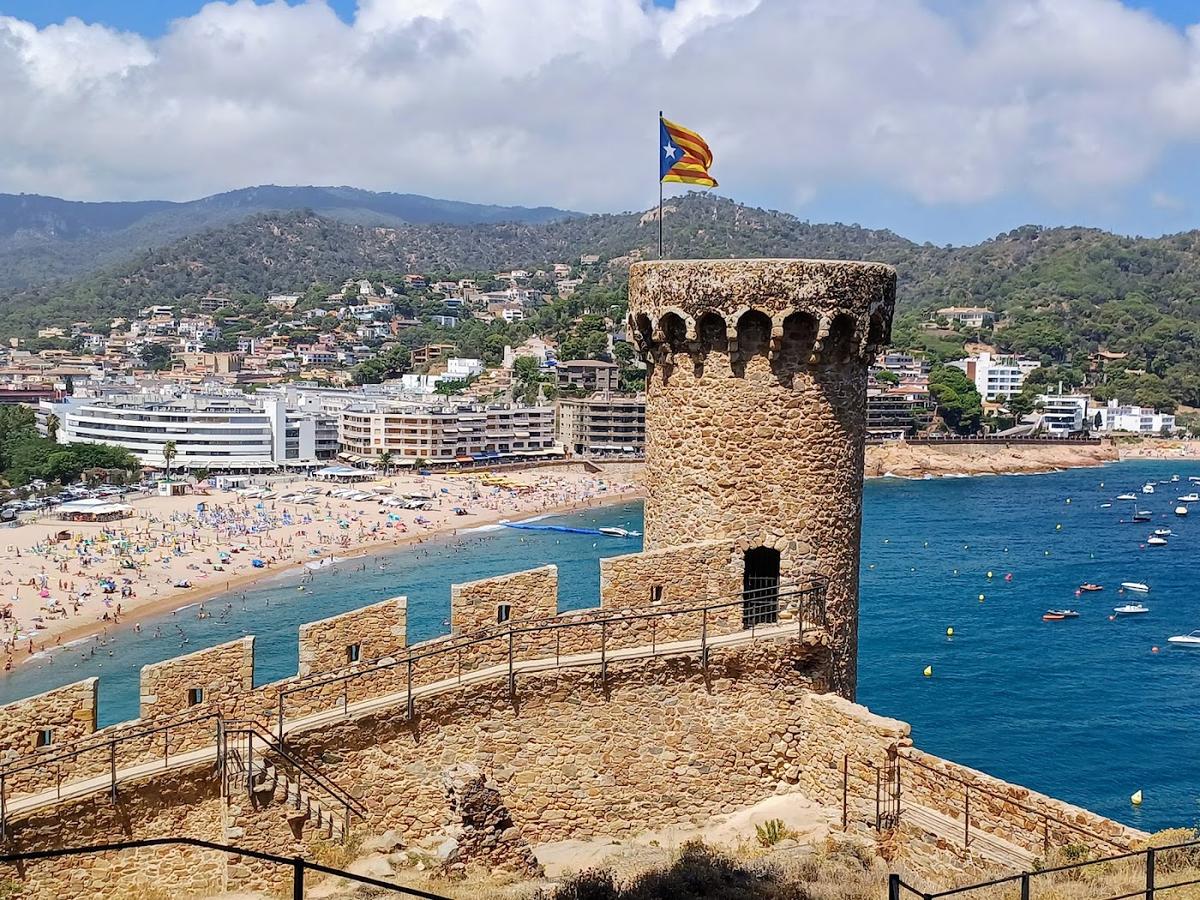 Tossa de Mar Vila Vella in Tossa de Mar, Calella de Palafrugell