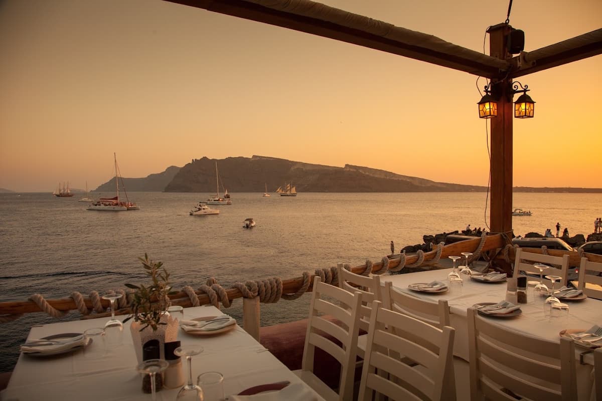Ammoudi Fish Tavern in Oia, Santorini