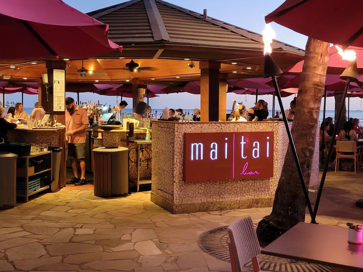 Mai Tai Bar at the Royal Hawaiian in Waikiki, Oahu
