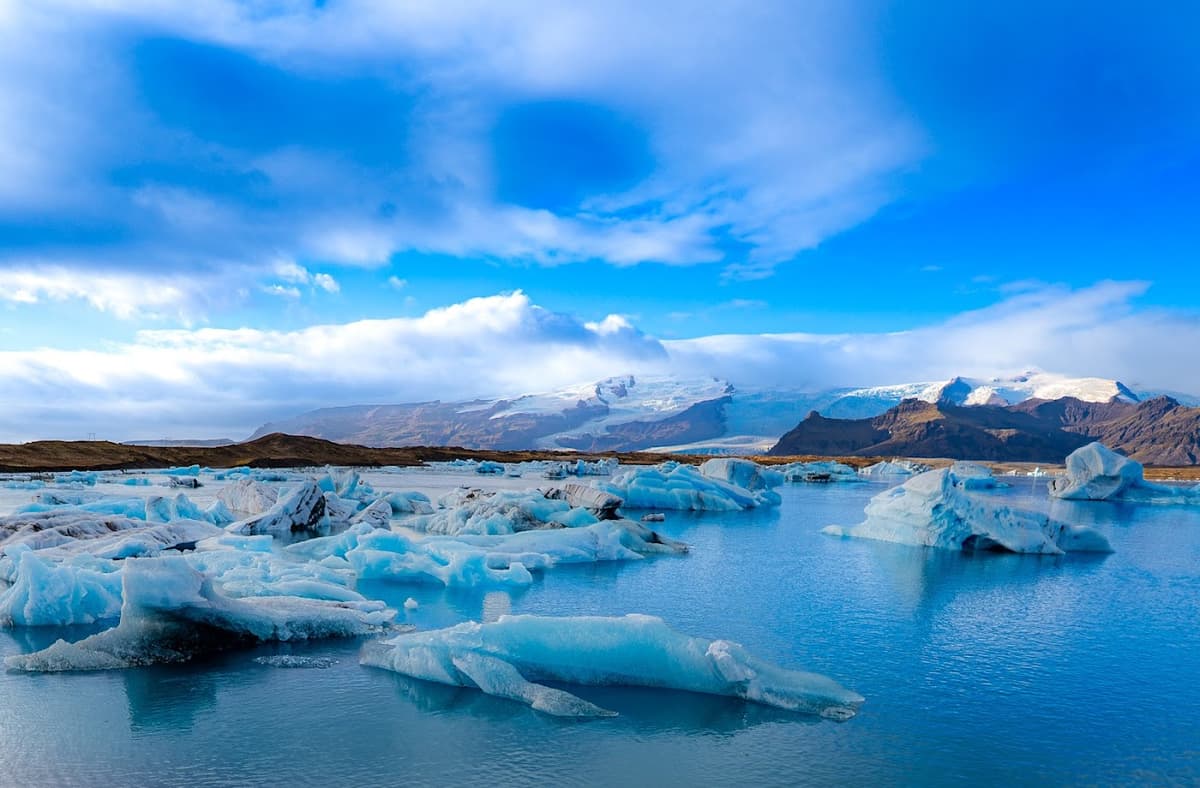 Jökulsárlón Glacier Lagoon in Breiðamerkursandur, Jökulsárlón