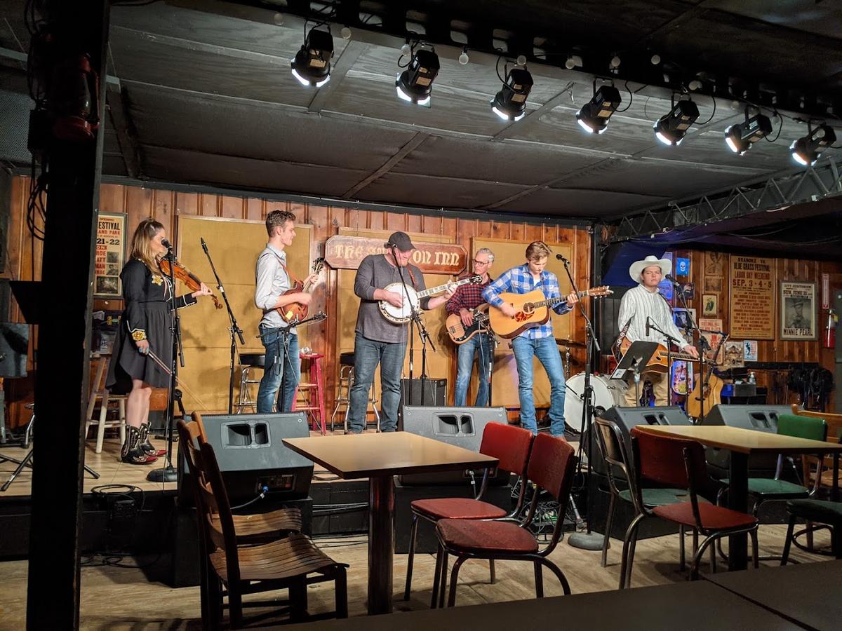 The Station Inn in The Gulch