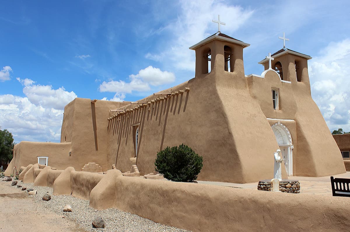 San Francisco de Asís Mission Church in Ranchos de Taos