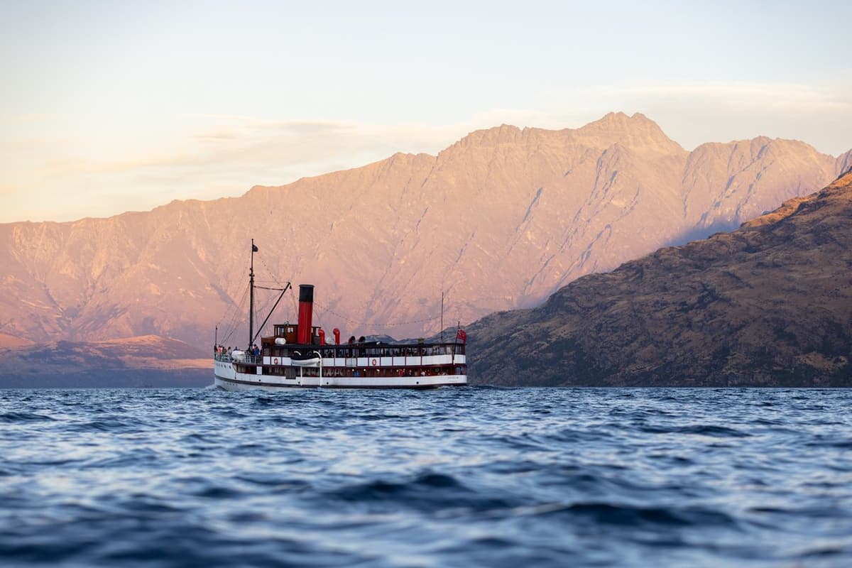 TSS Earnslaw in Steamer Wharf, Queenstown