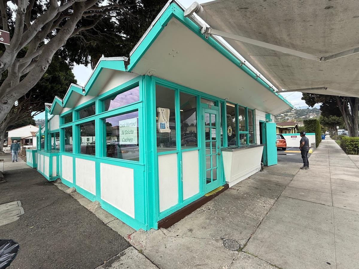 La Super-Rica Taqueria in Milpas, Santa Barbara