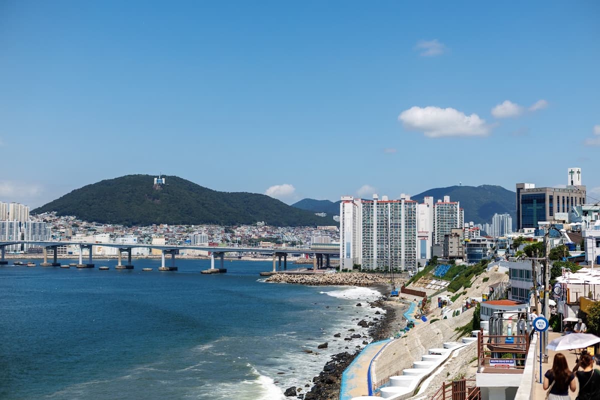 Huinnyeoul Culture Village in Yeongdo, Busan