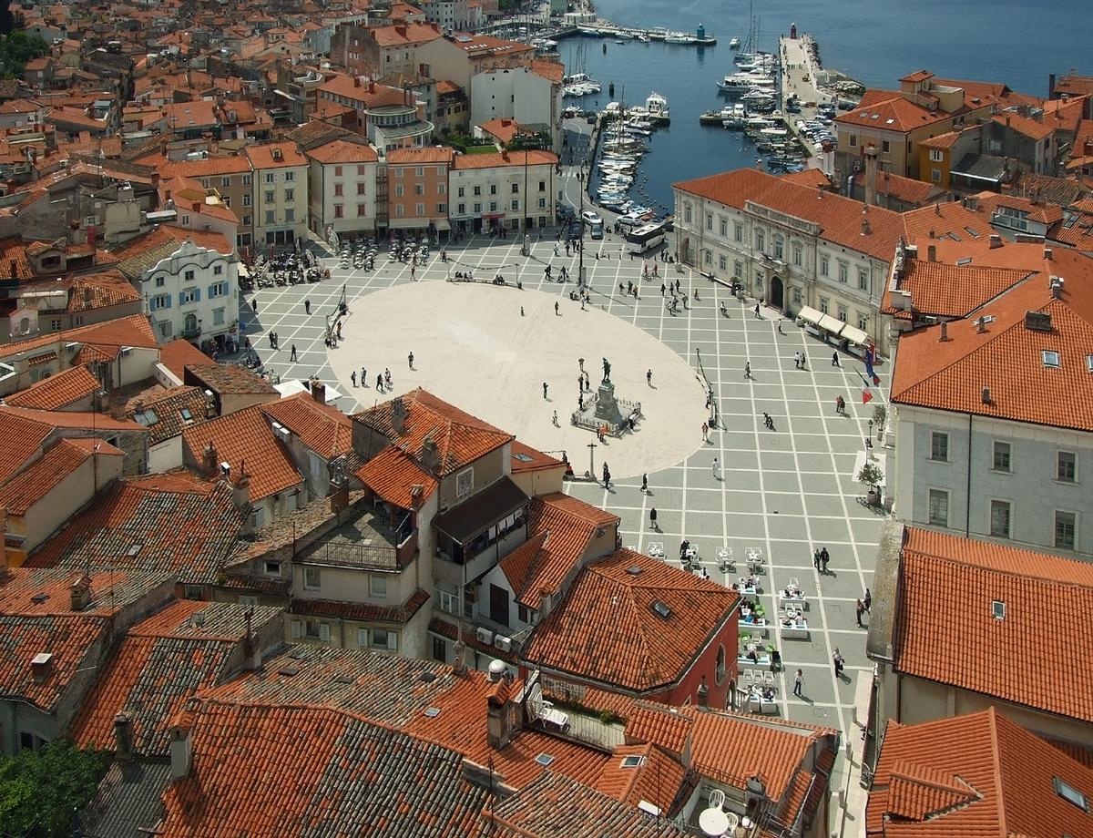 Tartini Square in Old Town, Piran