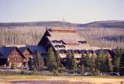 Old Faithful Inn in Yellowstone National Park