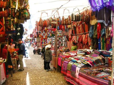 Pisac Market in Sacred Valley