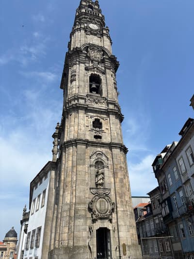 Torre dos Clérigos in Porto