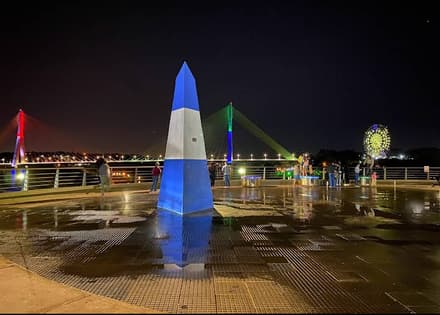Hito Tres Fronteras in Iguazú