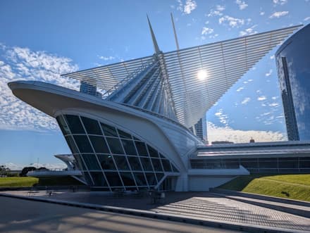 Milwaukee Art Museum in Milwaukee