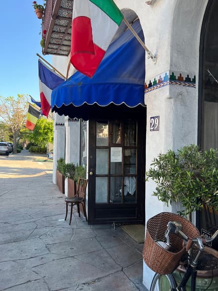 La Bicyclette in Monterey & Carmel