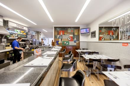 Café Santiago in Porto