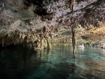 Cenote Dos Ojos in Tulum