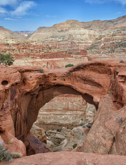 Cassidy Arch Trail in Capitol Reef