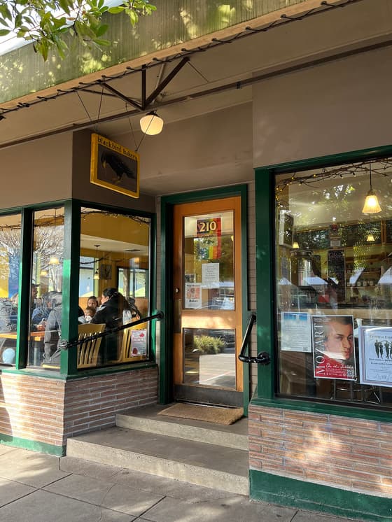 Blackbird Bakery in Bainbridge Island