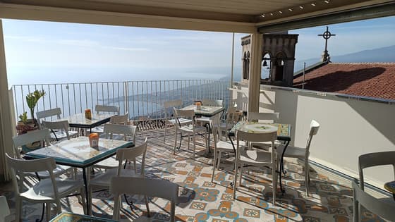 Bar Turrisi in Taormina