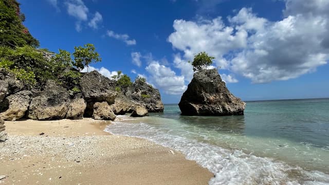 Bingin Beach in Uluwatu