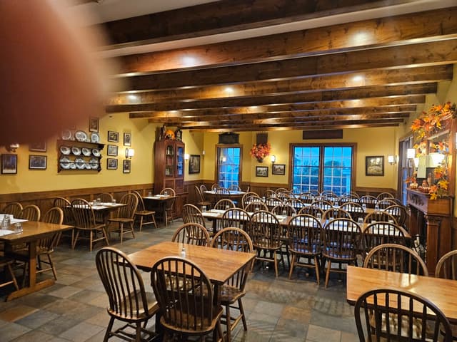 Breitbach's Country Dining in Dubuque