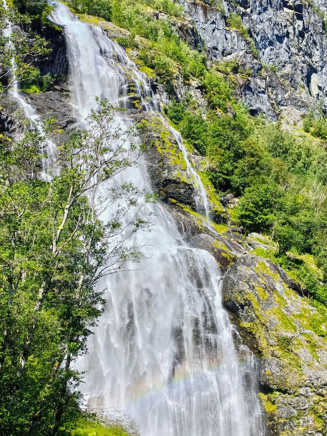 Brekkefossen in Flåm