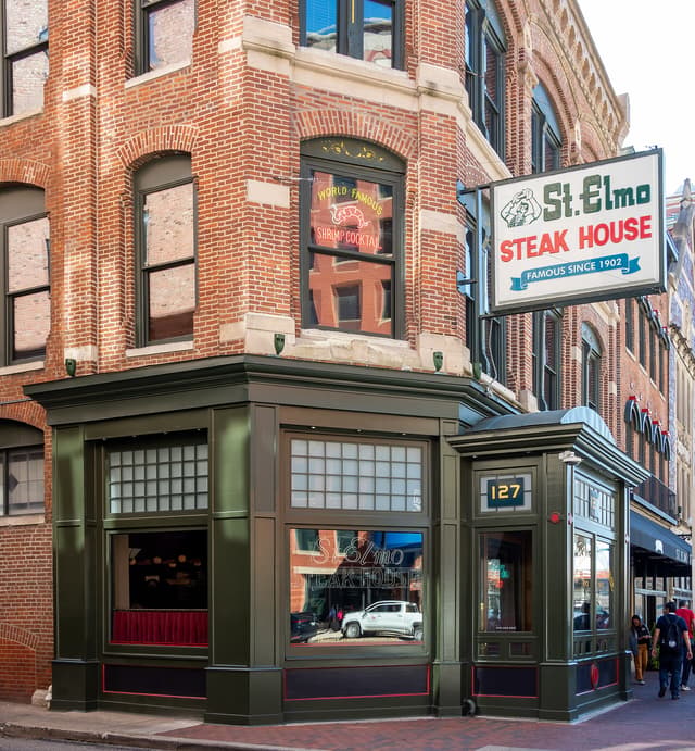 St. Elmo Steak House near Downtown Indianapolis