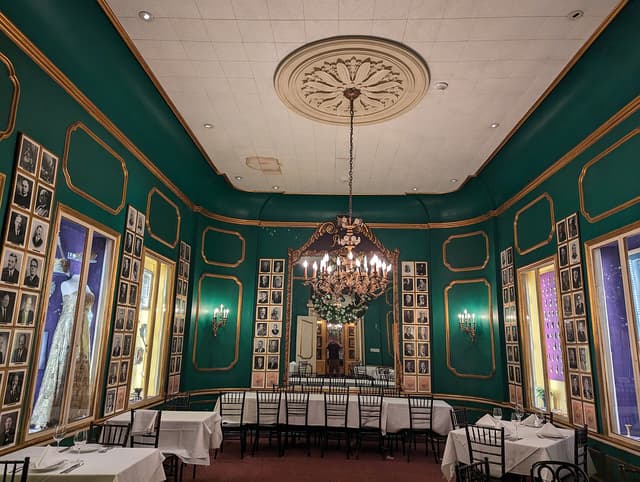 Antoine's near French Quarter & Riverfront