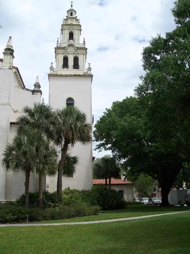 Knowles Memorial Chapel near Winter Park