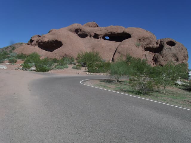 Hole-in-the-Rock near Papago Park & Camelback