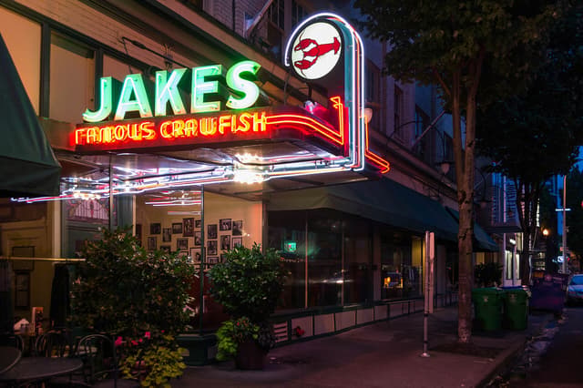 Jake's Famous Crawfish near Downtown Portland