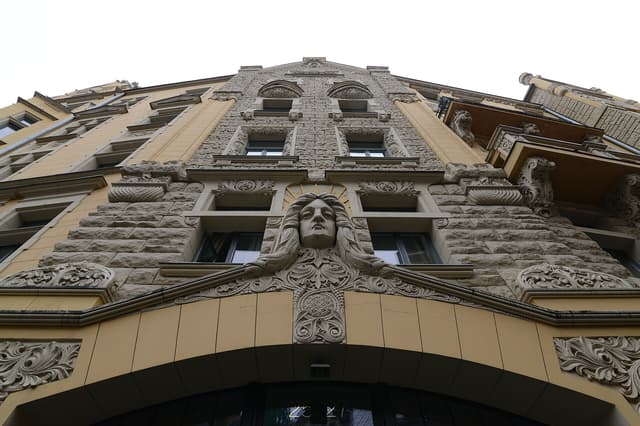 Hotel Neiburgs near Riga