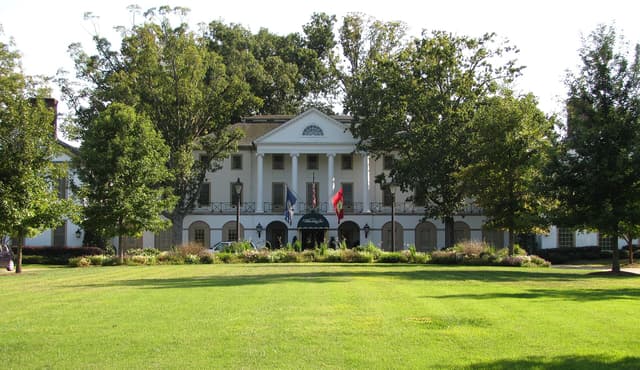 Williamsburg Inn near Williamsburg