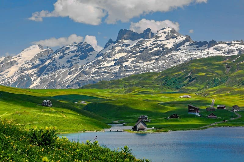Swiss Lakes by Rail curated route